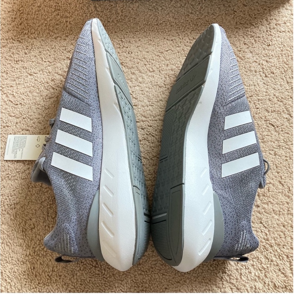 🆕 Adidas Men’s Swift Run 22 Athletic Running Shoes - Picture 7 of 12